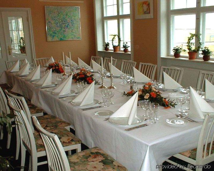 דרגור Copenhagen Airport Hotel מסעדה תמונה